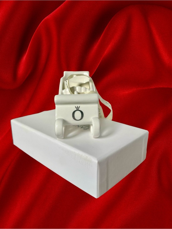 NEW Pandora 2014 Limited Edition Unforgettable Moments Porcelain Sleigh Ornament main image 3